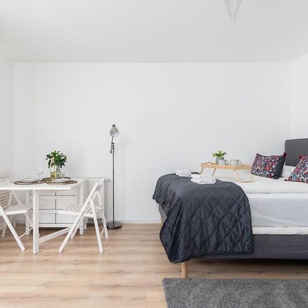 Elegant Pet-Friendly Studio In Krakow By Noclegi Renters Zewnętrze zdjęcie